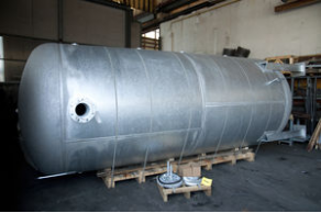 Zinc-plated steel tank / compressed air