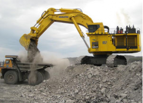Large excavator - 1 880 kW, 534 t | PC5500