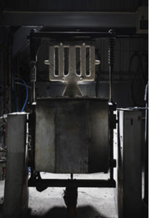 Melting furnace / induction / high-precision - FAR