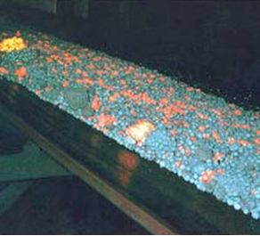 High-temperature-resistant conveyor belt - max. 232 °C (450 °F)
