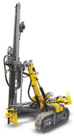 Down-the-hole drilling rig / pneumatic / crawler - ø 105 - 127 mm | AirROC D45