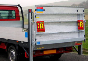 Column type lift gate / truck - max. 500 kg, max. 1 160 m | RATCLIFF RQ520 