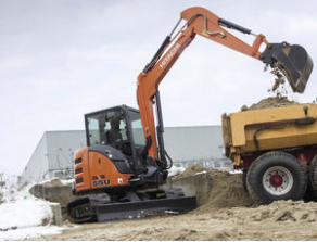 Crawler mini excavator - 5 040 - 5 370 kg | ZX55U-5