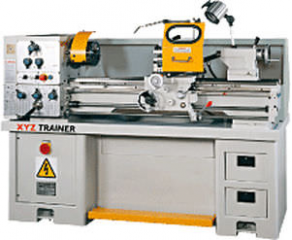 Manually-operated lathe - max. ø 40 mm | XYZ TRAINER