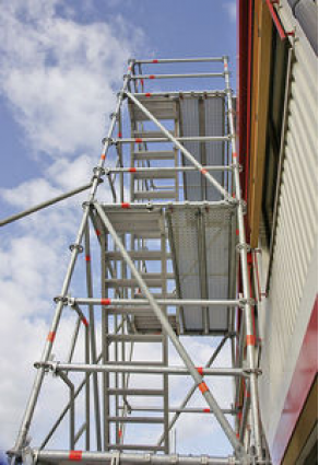 Scaffolding tower with stairway - max. 90 m | MTT