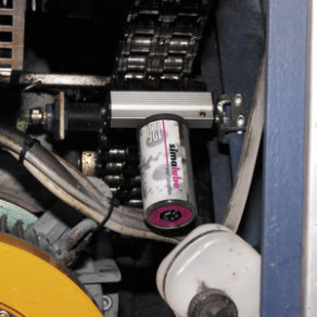 Automatic lubricator / chain