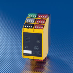 Safety relay / for two-hand controls - 250 V, 6 A, 114 x 50 x 105 mm, IP20 | G1502S
