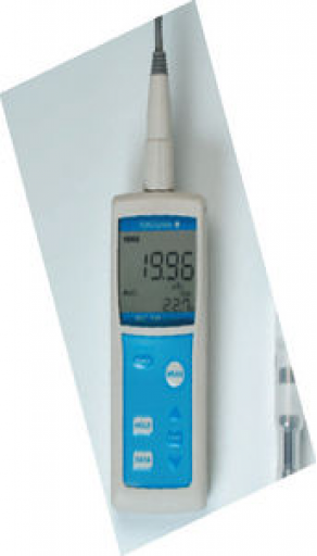 Portable pH meter - PH72