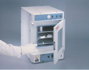 Vacuum oven / laboratory - +6 °C ... +260 °C, 42.5 - 127.4 l | Lindberg/Blue M&trade; series