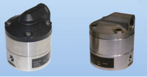 Oval gear flow meter - 150 - 2500 l/min, max. 400 bar, max. 200 °C | DOM- F