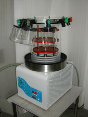 Laboratory freeze dryer - Crios
