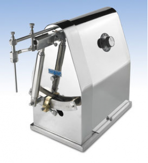 Semi-automatic filling machine / liquid - max. 50 p/min | F400XSS series