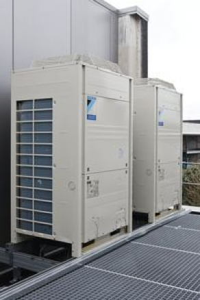 Scroll condensing unit / air-cooled / outdoor - 95 - 240 m³/min | Zeas