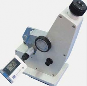 Abbe refractometer