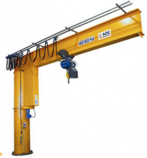 Wall-mounted jib crane / pillar - max. 4 000 kg, 2 - 8 m | CRT-CRTM
