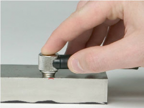 High-temperature ultrasonic transducer