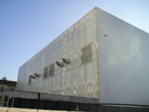 Acoustic insulation building for industrial machines