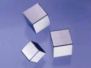 Optical alignment cube - OrthoLine