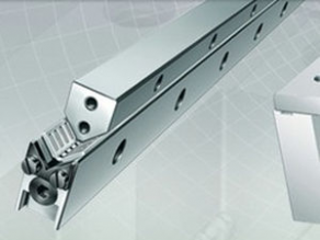 Linear rail with angled needle roller flat cage - M/V series