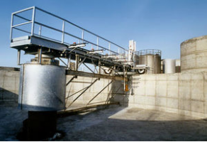 Sedimentation tank wastewater treatment