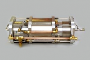 Gas booster / high-pressure / air-driven - max. 1 250 bar