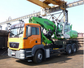 Truck-mounted crane - max. 12.2 t, max. 11 m | 818
