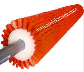 Cleaning roller brush