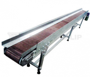Wire mesh belt conveyor / conveyor