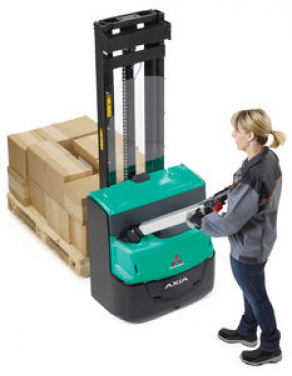 Pedestrian stacker / electric - 1 000 - 1 600 kg | SBP10-16N2