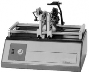 Horizontal axis balancing machine - max. 3 kg (7 lb) | B01