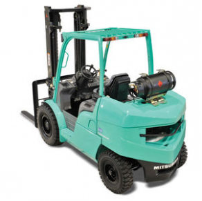 Forklift / combustion engine / LPG / gas / pneumatic tire - 4 000 - 5 500 kg | FG40-55N/CN