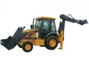 Backhoe loader - 7 800 kg | 620CS