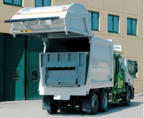 Side loader waste collection vehicle - CL1-E