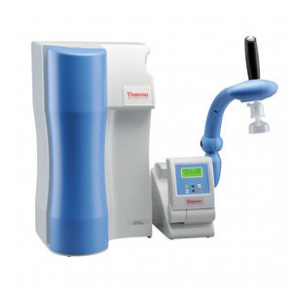 Water purification unit laboratory - max. 2 l/min | Barnstead&trade; GenPure&trade; series