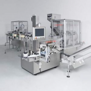 Automatic labeler / syringe - max. 36 000 p/h