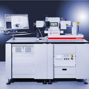 Small angle X-ray scattering (SAXS) instrument - SAXSpace