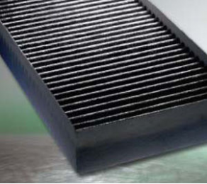 Panel filter / activated carbon / air