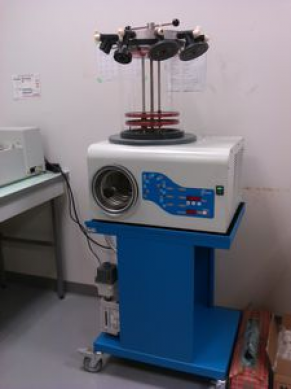 Laboratory freeze dryer - Cosmos