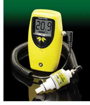 Oxygen analyzer / portable