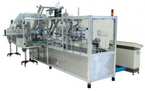 Packaging machine with heat shrink film / automatic
