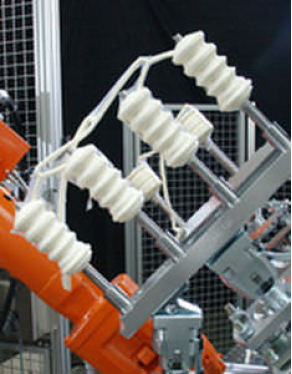 Pick-and-place robot / for injection presses