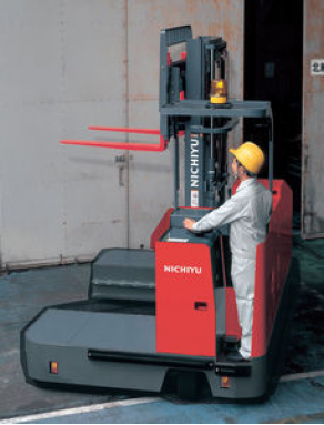 Lateral forklift / electric / 4-way - 1 000 - 2 500 kg | FBS series