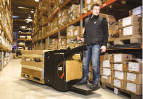 Electric pallet truck / unloading / vehicle loading / with rider platform - max. 2 000 kg | NPV20N2/NPF25N2 