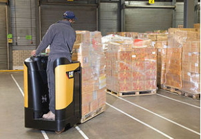 Electric pallet truck / transport / handling / stand-on - max. 2 000 kg | NPR20N