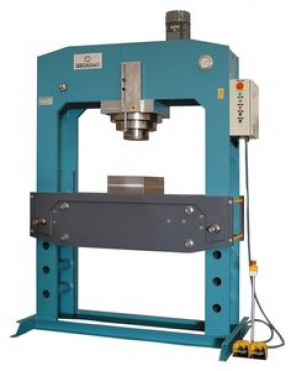 Hydraulic press / double-action - 250 t | DE-250