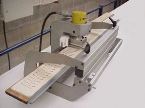 Hand cut-off saw for conveyor belts - max. 1 370 mm | LTU100V7