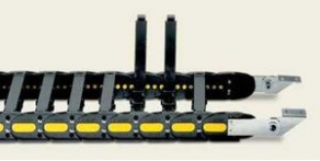Plastic drag chain / snap open - 37 mm, 2 m/s | SR326SI - SR326SE